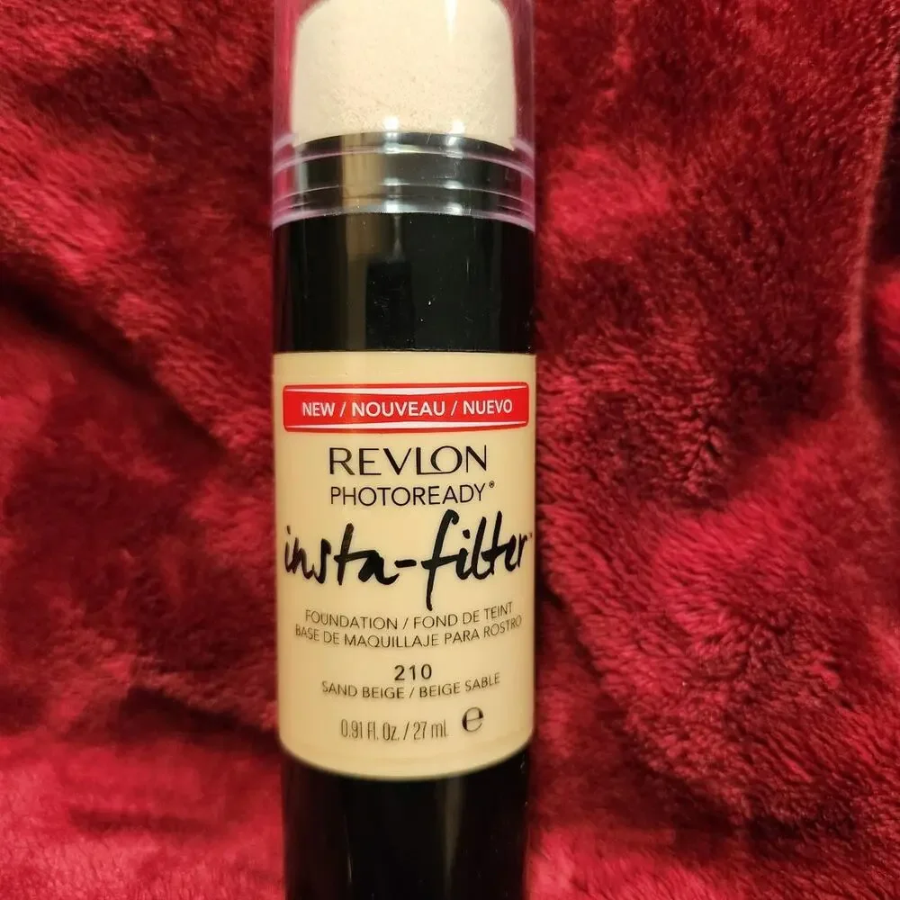 Revlon Insta-filter foundation 210 sand Beige